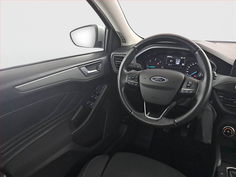 Ford Focus (2020) 1.5 EcoBlue, Tempomat - fotka 7 z 18