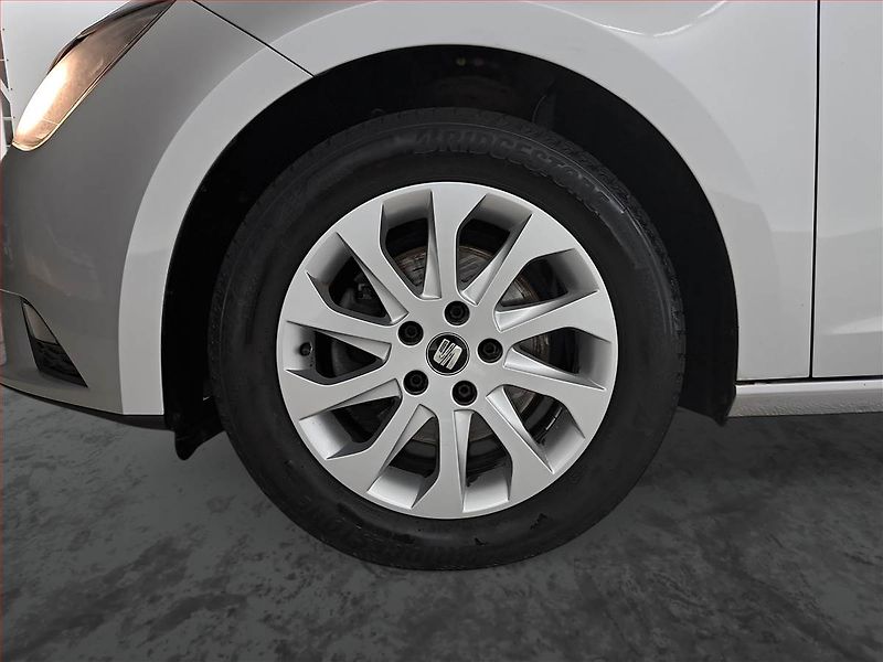 Seat Leon (2014) 1.4 TSI, Tempomat - fotka 15 z 18