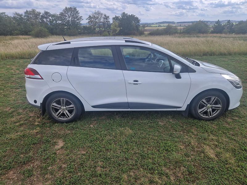 Renault Clio (2013) Renault Clio IV Grandtour  - fotka 6 z 22