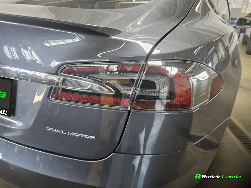 Tesla Model S (2019) 75D Raven HW3 Enhanced - fotka 22 z 23