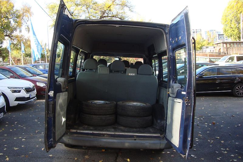 Ford Transit (2010) 2.2TDCi,300M,ČR,S.Kn,9-míst - fotka 16 z 74