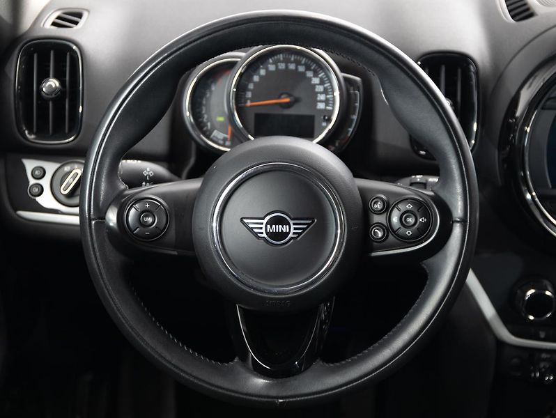 Mini Countryman Cooper S - fotka 12 z 22