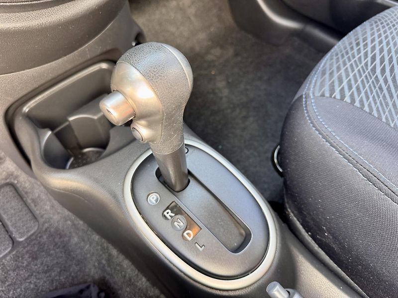 Nissan Micra 1.2 N-Tec AUTOMAT 5 dveří!!! - fotka 13 z 24