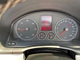 Volkswagen EOS (2007) 2.0 TDi 103kW, kabriolet - náhled 13