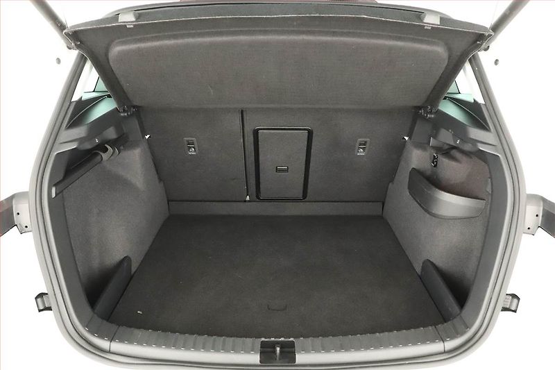 Škoda Karoq (2024) Fresh 1.5 TSI - fotka 11 z 20