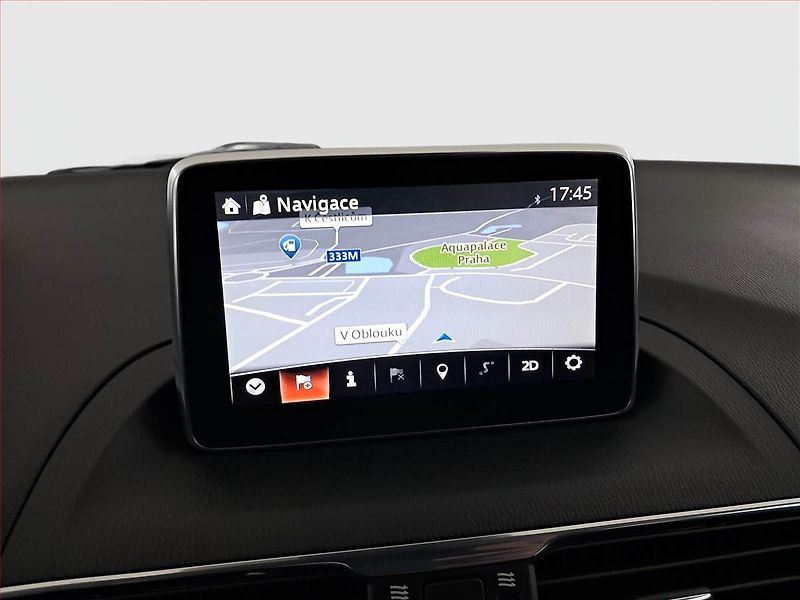 Mazda 3 (2015) 2.0 Skyactiv-G, Navi - fotka 13 z 18