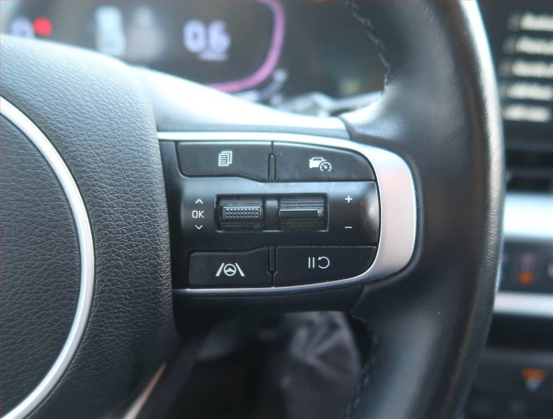 Kia Sportage (2022) Gold 1.6 T-GDI - fotka 17 z 22