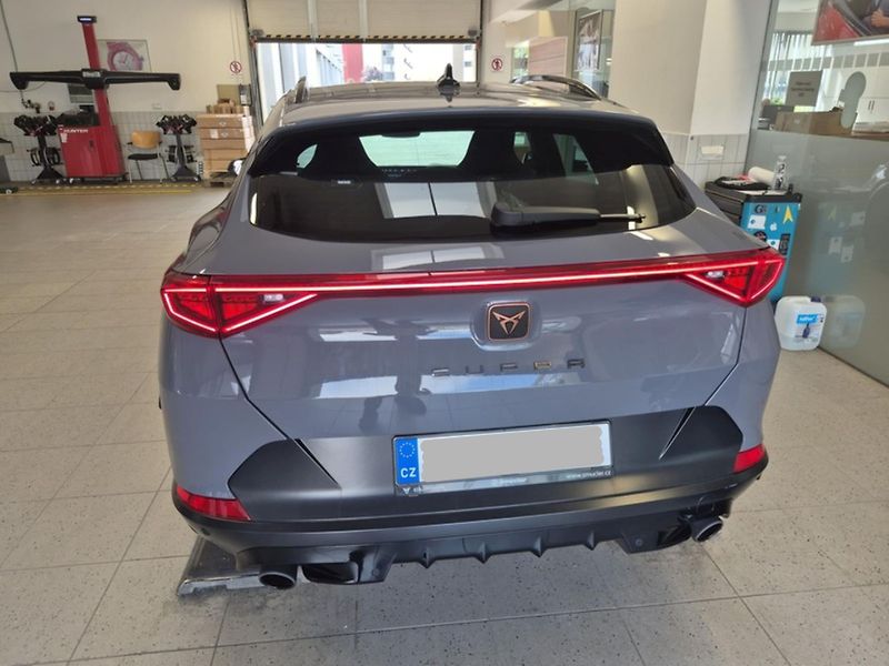 Cupra Formentor VZ 2,0 TSi/180kW - DSG Tribe - fotka 5 z 10