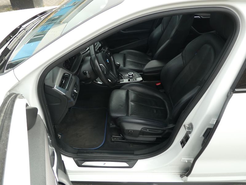 BMW X2 2,0D110kW M SPORT kůže manuál  - fotka 10 z 15