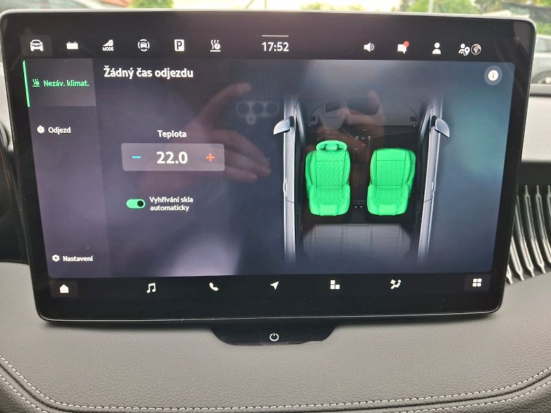 Škoda Superb (2025) Combi iV L&K DSG 1,5TSi 150kW - fotka 28 z 35