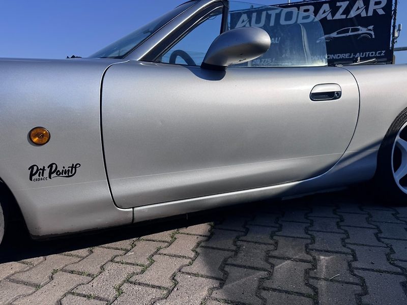 Mazda MX-5 (2000) NB 1,8 107 KW SVOR 6Q - fotka 18 z 45