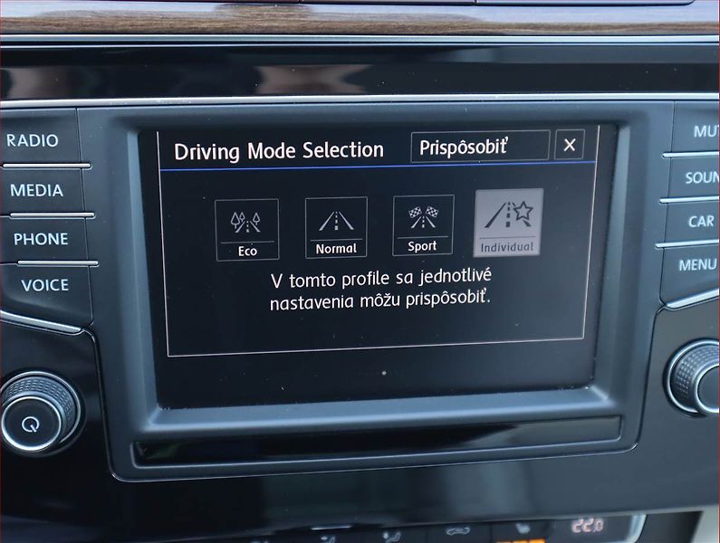 Volkswagen Passat (2016) Highline 2.0 TDI, 4X4 - fotka 20 z 20