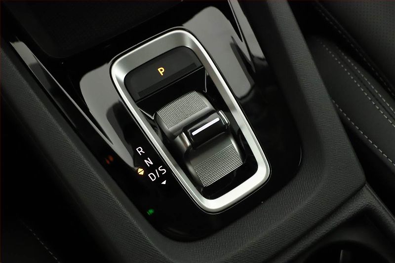Škoda Octavia (2024) 2.0 TDI, Exclusive Selection - fotka 10 z 30