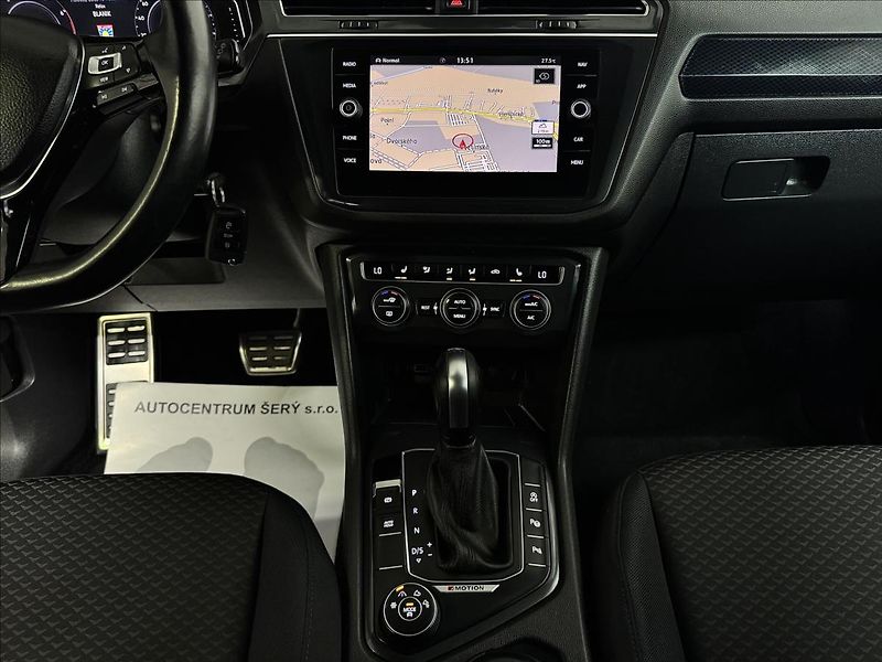 Volkswagen Tiguan Allspace 2.0TSI DSG 4M UNITED 7MÍST - fotka 18 z 50