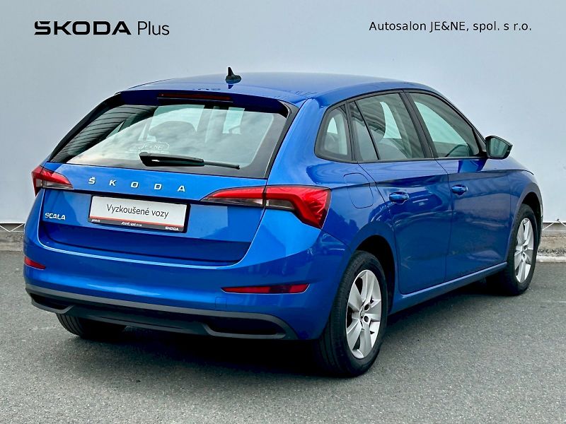 Škoda Scala (2021) Ambition 1.0 TSI 81 kW - fotka 2 z 27