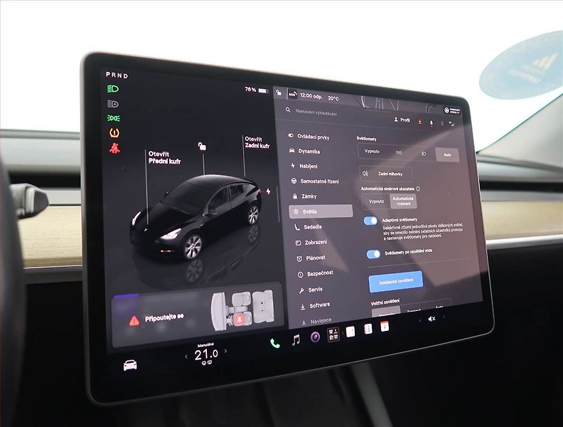 Tesla Model Y (2023) RWD LFP 60kWh, SoH 93% - fotka 27 z 32