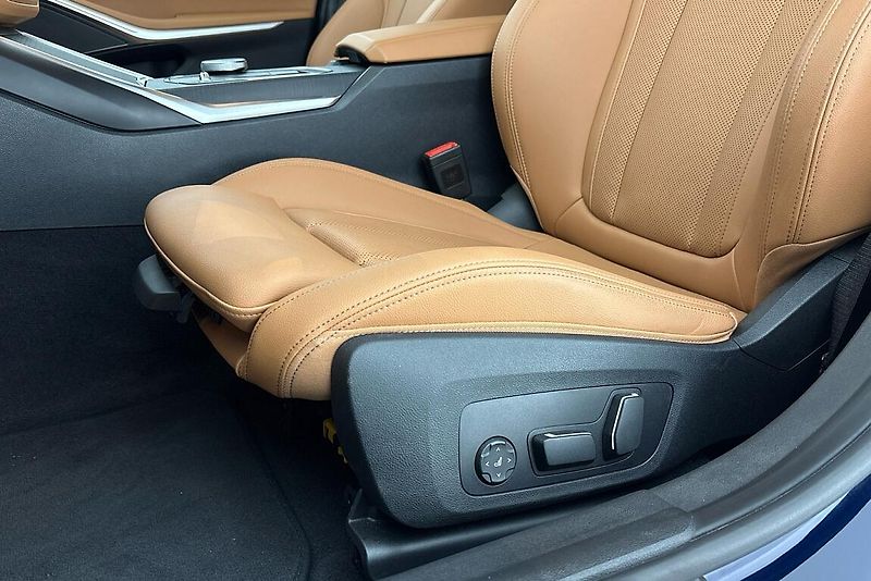 BMW Řada 3 řady 3 | 330d xDrive - fotka 7 z 24