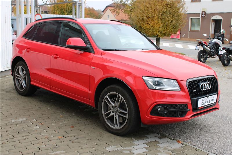 Audi Q5 3,0 TDI Quattro S-line panoram - fotka 2 z 4