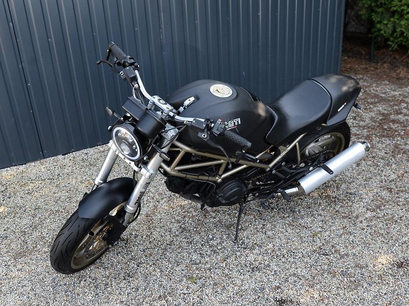 Ducati MONSTER - fotka 6 z 8