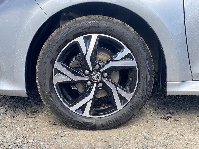 Toyota Yaris 1.5i, ČR-2m, Style, záruka - fotka 10 z 30