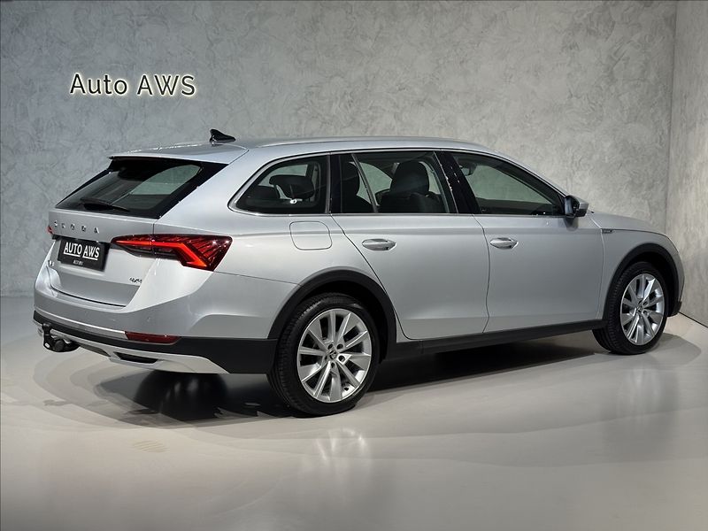 Škoda Octavia 2,0 TDi  DSG 4x4 Scout Virtual - fotka 8 z 46