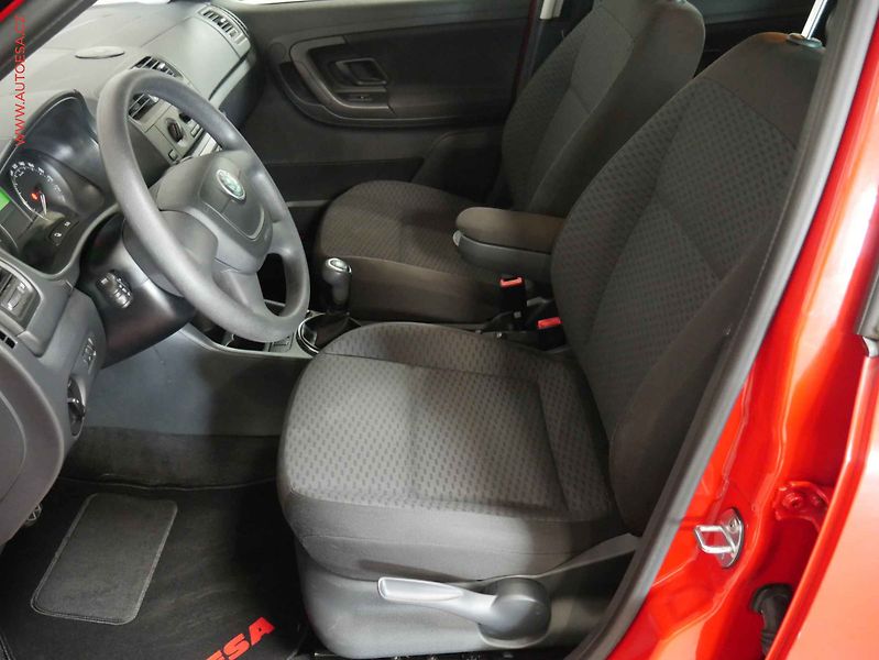 Škoda Fabia (2012) 1.4i, 1.maj,ČR, servis.kniha - fotka 9 z 16