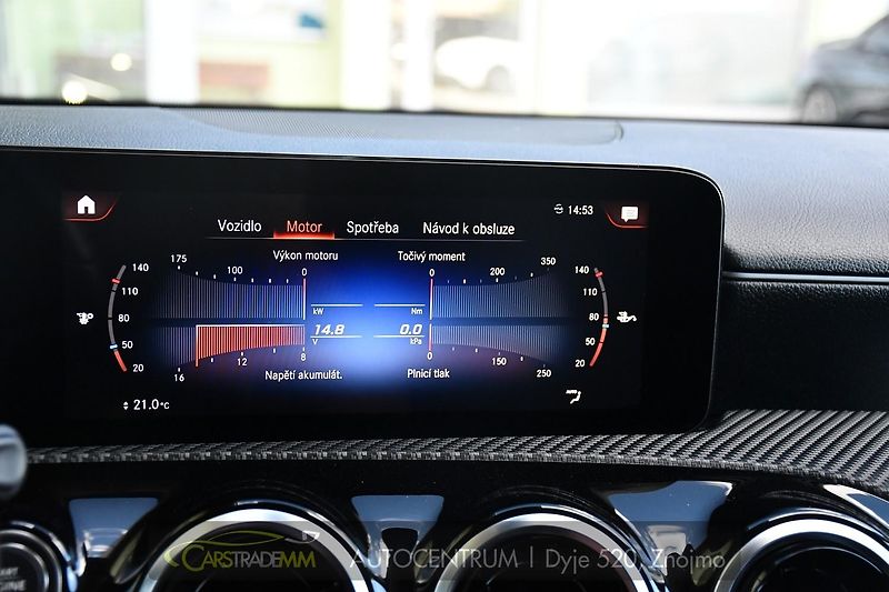 Mercedes-Benz CLA 200d LED A/T NAVI KAMERA - fotka 34 z 54