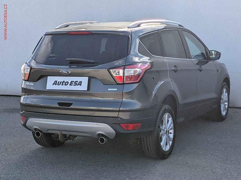 Ford Kuga (2018) 1.5 EB, 2.maj,ČR, Navi - fotka 4 z 14