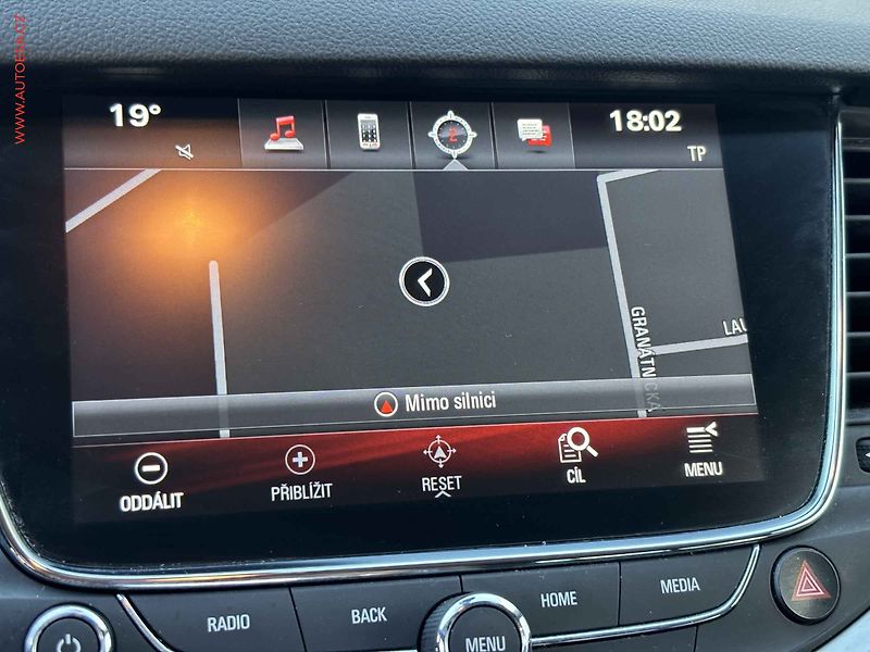 Opel Astra (2017) 1.6CDTi, AC, navi - fotka 15 z 18