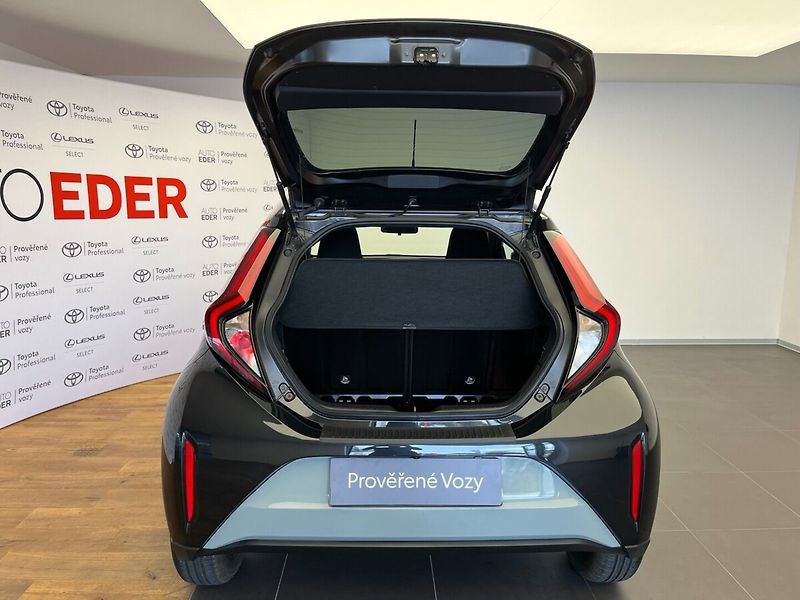 Toyota Aygo X  1.0 CVT Style - fotka 7 z 27