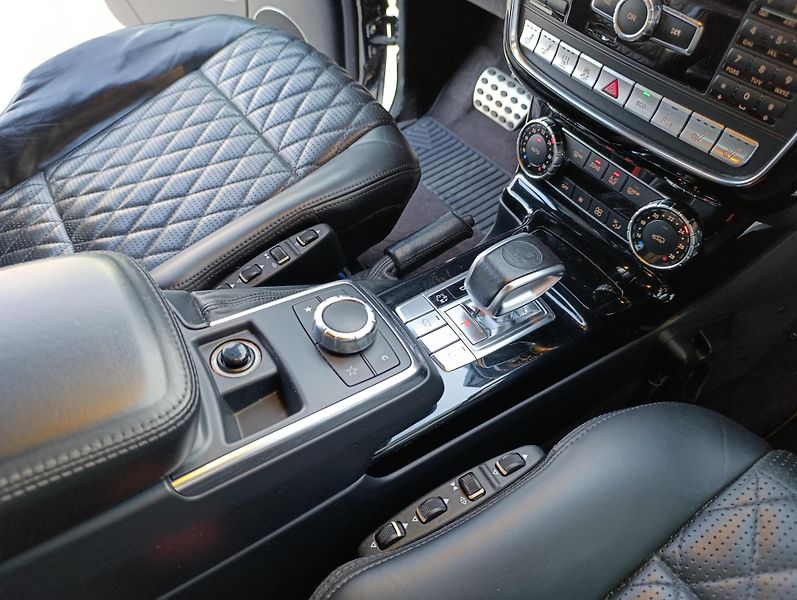 Mercedes-Benz Třídy G 63AMG 400kW 4MATIC  - fotka 33 z 45