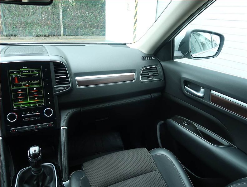 Renault Koleos (2018) Intens 1.6 dCi, Serv.kniha - fotka 8 z 25