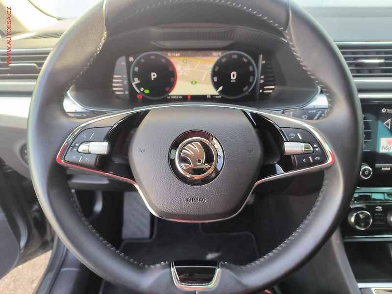 Škoda Superb (2022) 2.0 TDi, Style, DSG, LED - fotka 21 z 27