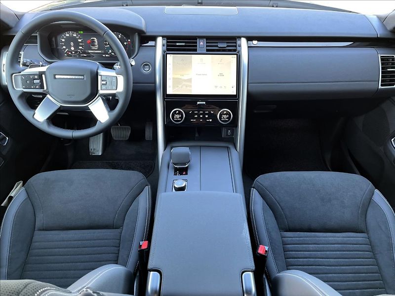 Land Rover Discovery (2026) 3,0 D250 S AWD - fotka 17 z 35