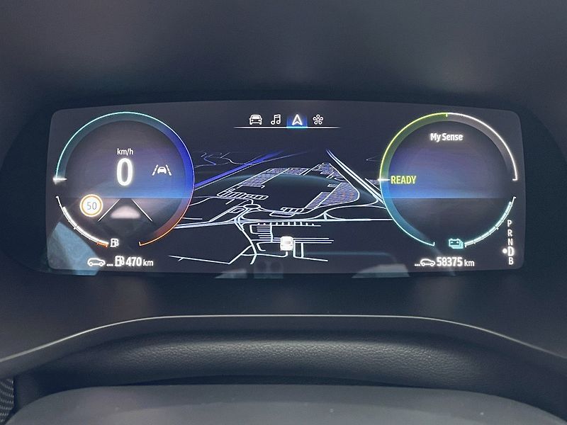 Renault Arkana (2023) TECHNO E-TECH 145k - fotka 18 z 21