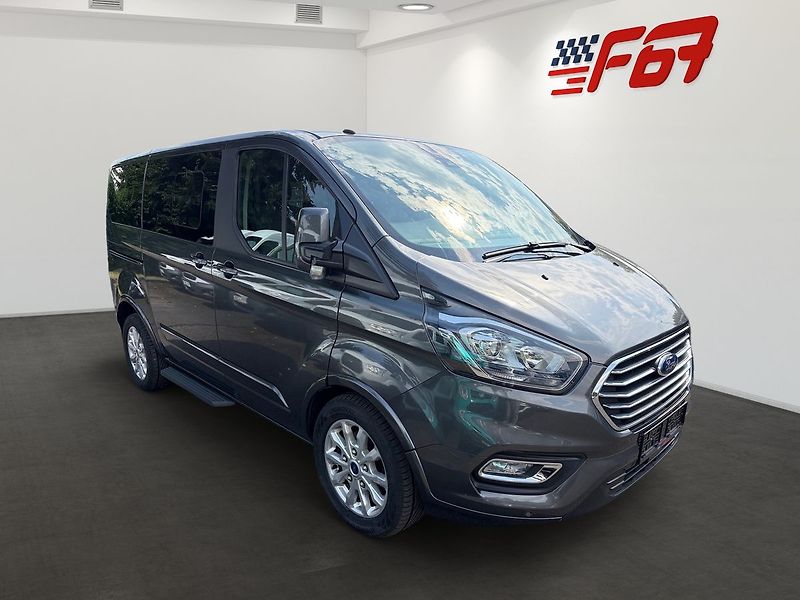 Ford Tourneo Custom (2019) L1 Titanium 136kW Aut. ZÁRUKA - fotka 2 z 19
