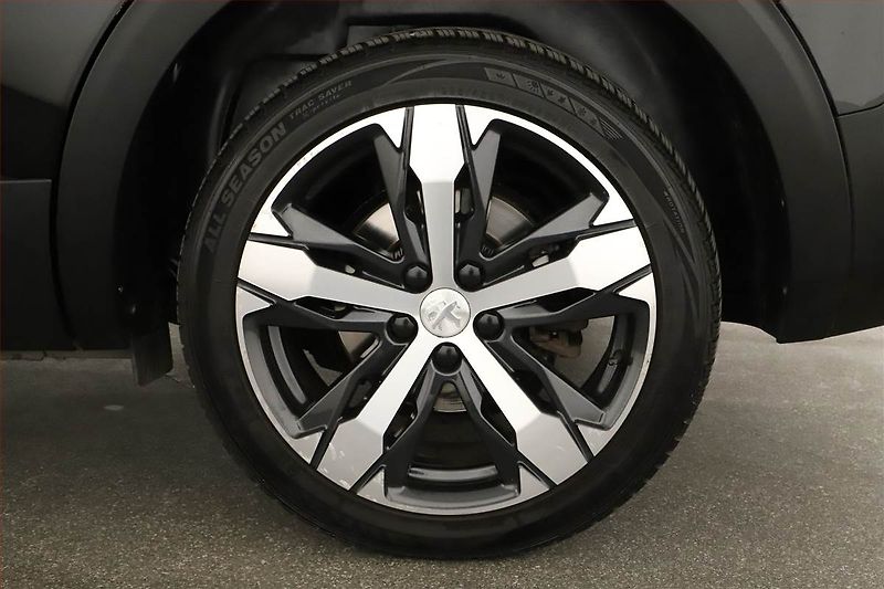 Peugeot 5008 (2020) 1.5 BlueHDi, 7 míst, ČR,1.maj - fotka 15 z 15