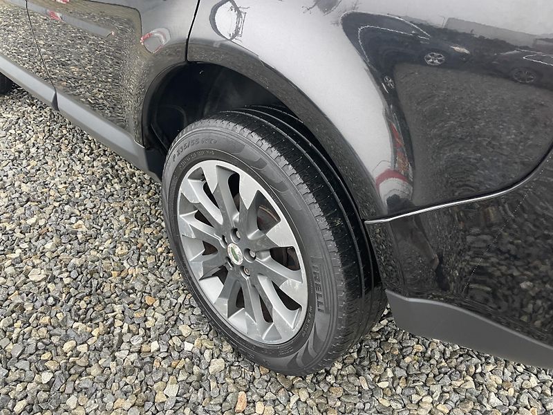 Land Rover Freelander 2.2TD4 160PS 4x4 136TKM SPORT! - fotka 39 z 201