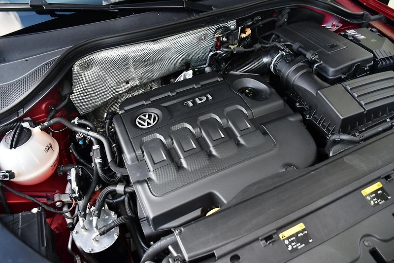 Volkswagen Tiguan 2.0TDi 110kW TAŽNÉ DSG 4MOTION - fotka 45 z 47