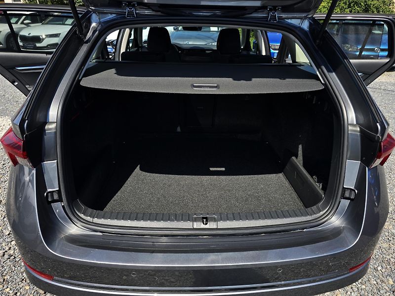Škoda Octavia 2.0TDI 110KW DSG STYLE+ TZ. ČR - fotka 22 z 48