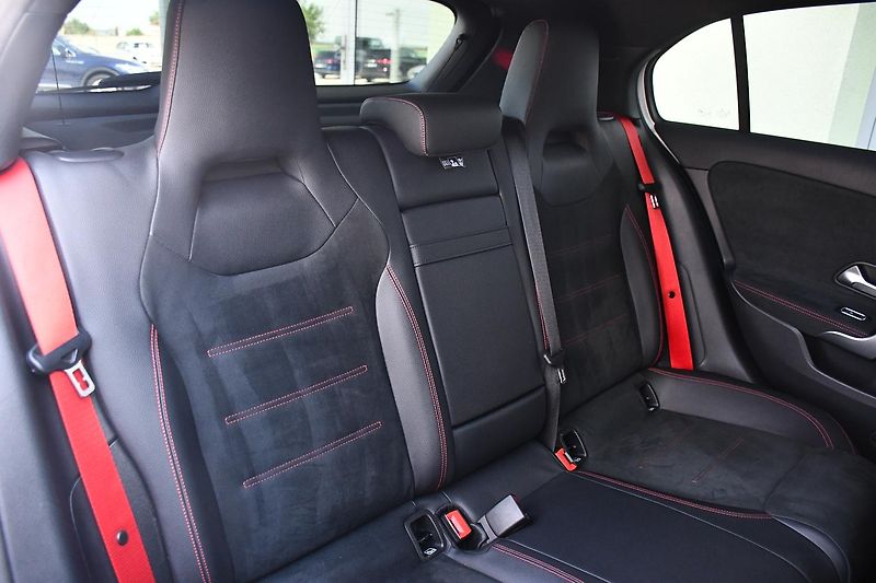 Mercedes-Benz Třídy A 45S AMG 4MATIC+PPF - fotka 17 z 59
