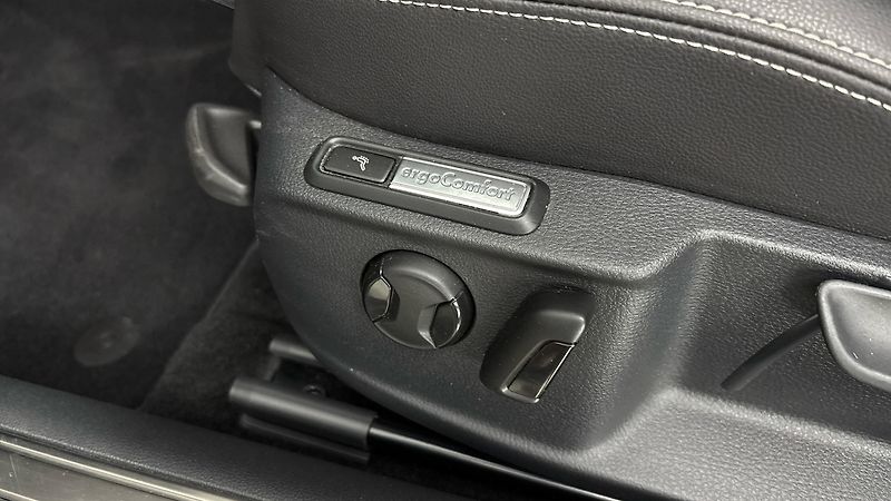 Volkswagen Passat 2.0 TDI DSG 4MOTION Alltrack - fotka 22 z 30