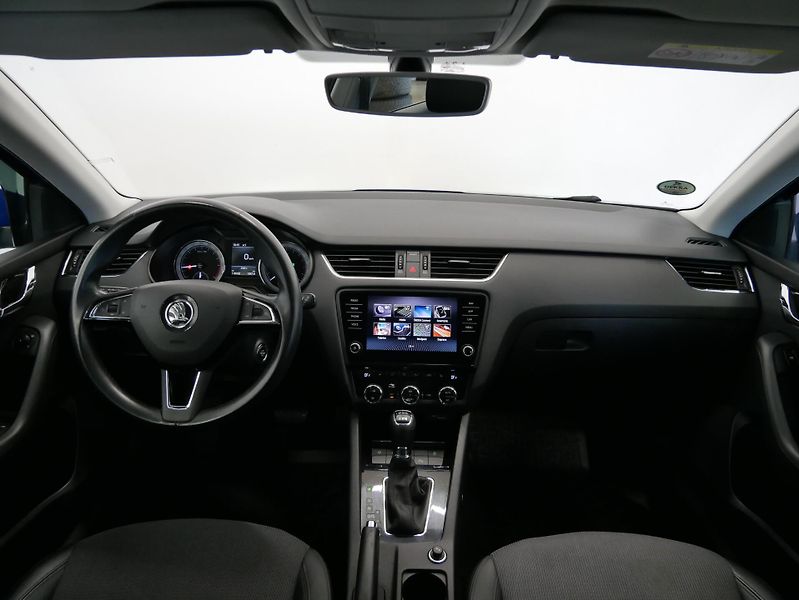 Škoda Octavia - fotka 5 z 28