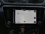 Škoda Superb 2,0 TDI DSG Sportline LED DPH - náhled 26