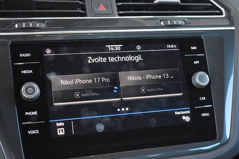 Volkswagen Tiguan (2024) 1.5TSI 110kW DSG, CZ, 1 Majite - fotka 20 z 23