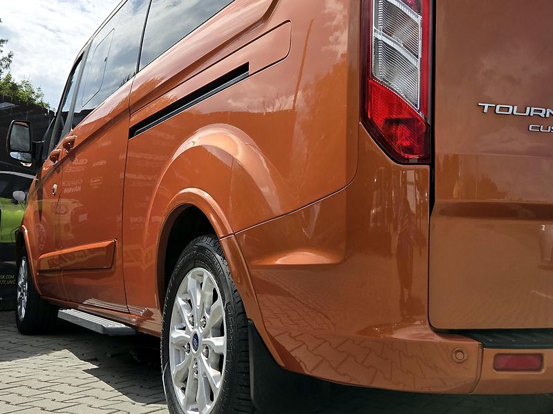 Ford Tourneo Custom TDCi Titanium-X SERV.KNÍŽKA - fotka 50 z 51