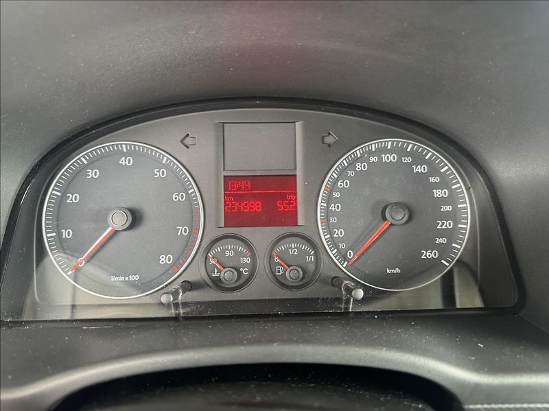 Volkswagen Caddy 1,6 i Klima - fotka 13 z 18