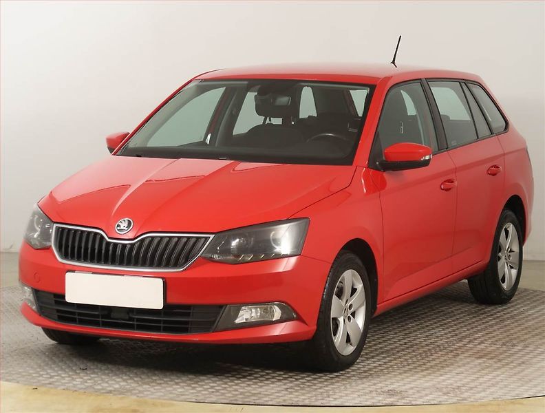 Škoda Fabia (2016) 1.2 TSI, Tempomat - fotka 2 z 17