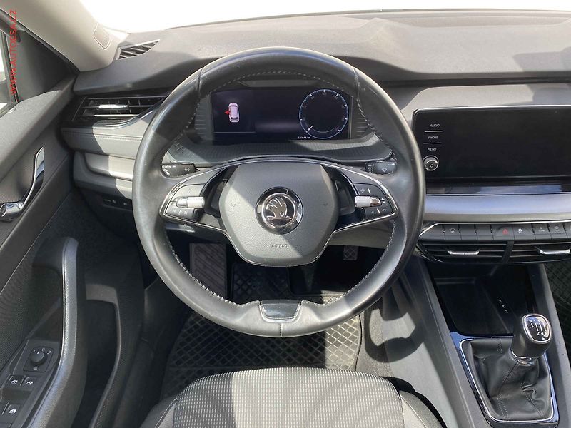 Škoda Octavia (2020) 2.0TDi, ČR, LED - fotka 11 z 18