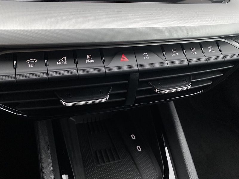 Škoda Octavia 1,5 TSI 85 kW Selection - fotka 21 z 26